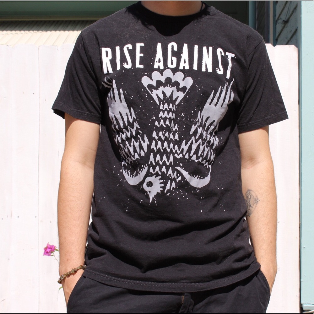 Rise against Tee